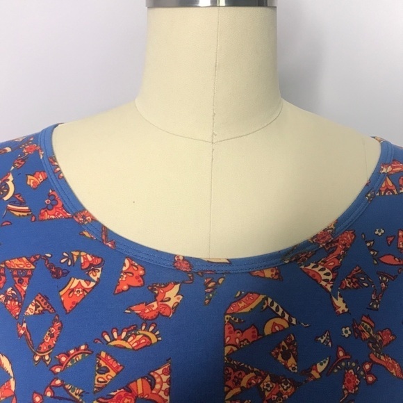 NWT LuLaRoe Fractured Floral and Blue Perfect T- Medium - Picture 2 of 7